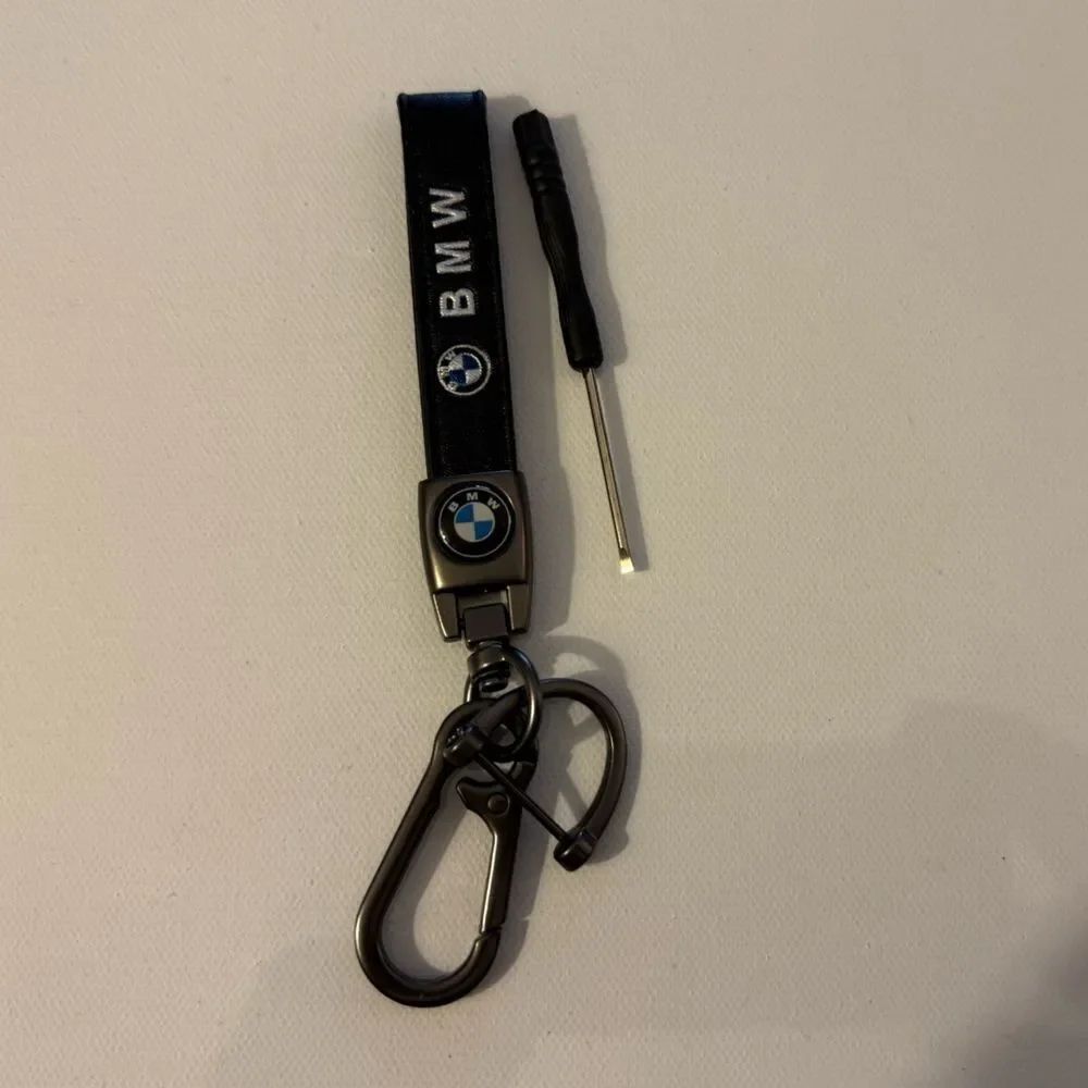 BMW Key Fob Keychain in Black Leather with Logo NWT